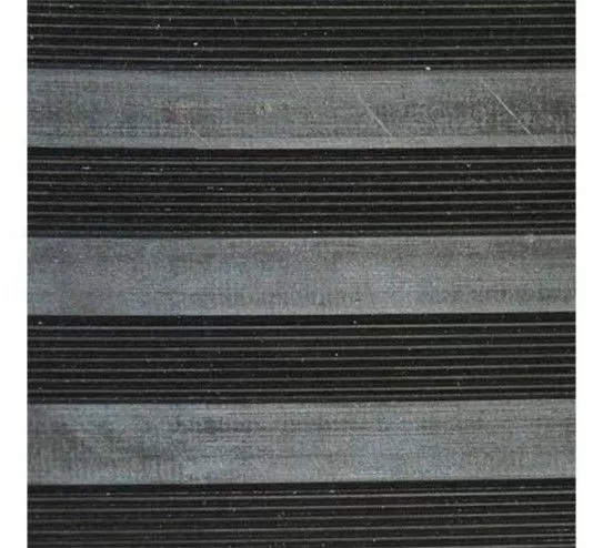alt=