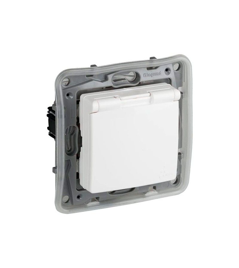 Foto de BLIS BASE ENCHUFE C/TAPA 2P+T IP44 NILOE BLANCO LEGRAND 