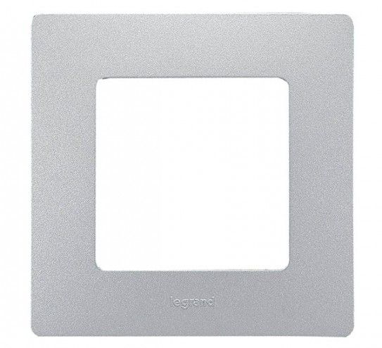 alt=